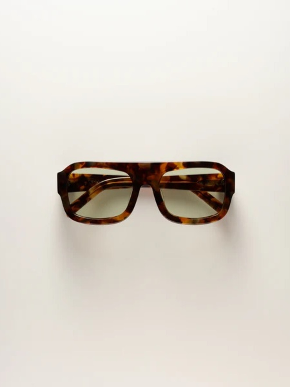 VEHLA Kaia Sunglasses in Tortoiseshell and Sage